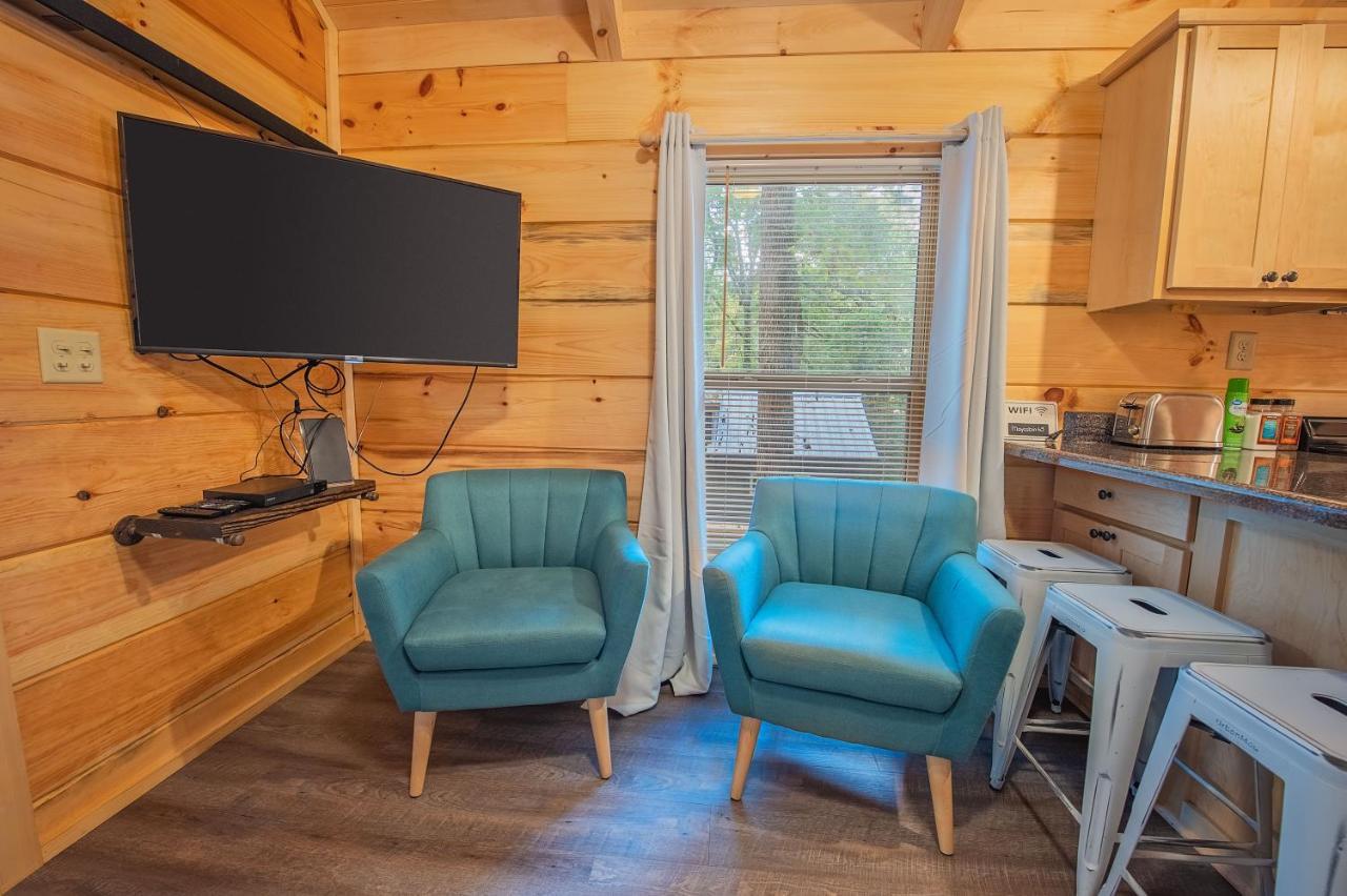 שאטאנוגה Ernie Cabin Wauhatchie Woodlands Tiny Cabin מראה חיצוני תמונה