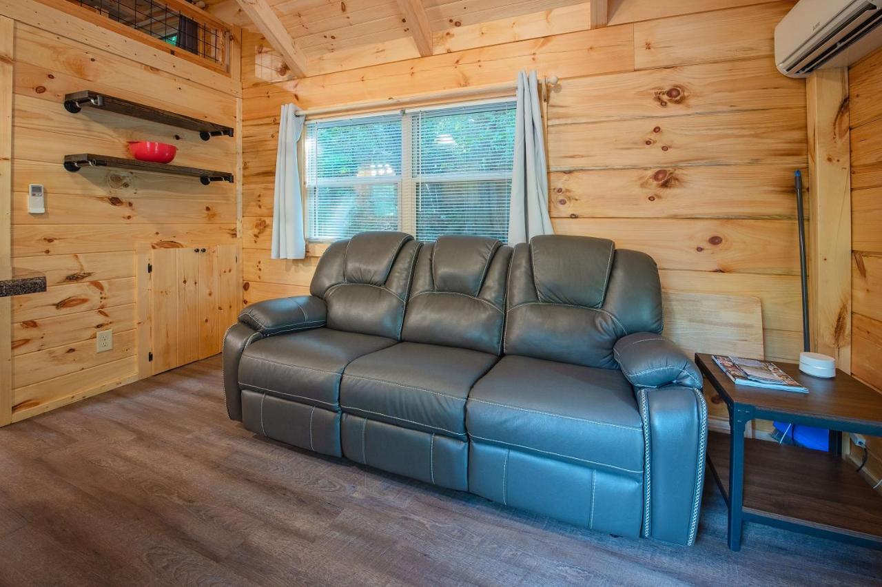 שאטאנוגה Ernie Cabin Wauhatchie Woodlands Tiny Cabin מראה חיצוני תמונה