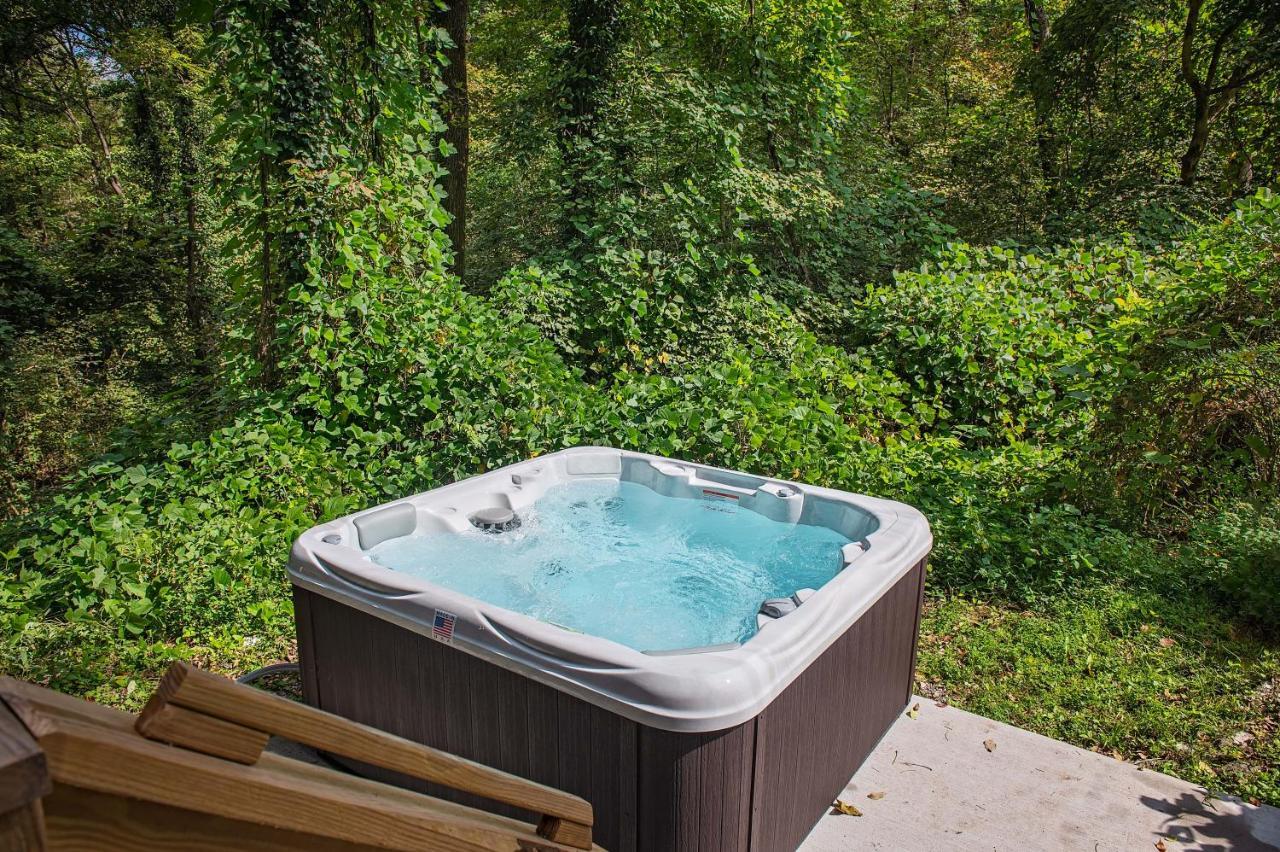 שאטאנוגה Ernie Cabin Wauhatchie Woodlands Tiny Cabin מראה חיצוני תמונה