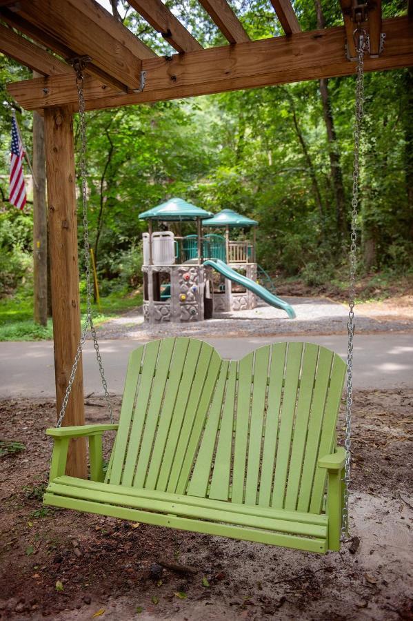 שאטאנוגה Ernie Cabin Wauhatchie Woodlands Tiny Cabin מראה חיצוני תמונה