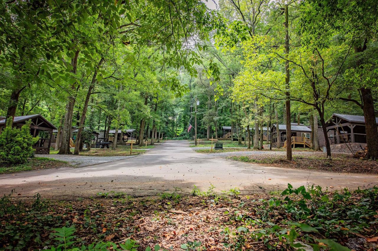 שאטאנוגה Ernie Cabin Wauhatchie Woodlands Tiny Cabin מראה חיצוני תמונה