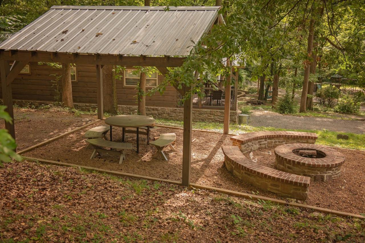 שאטאנוגה Ernie Cabin Wauhatchie Woodlands Tiny Cabin מראה חיצוני תמונה