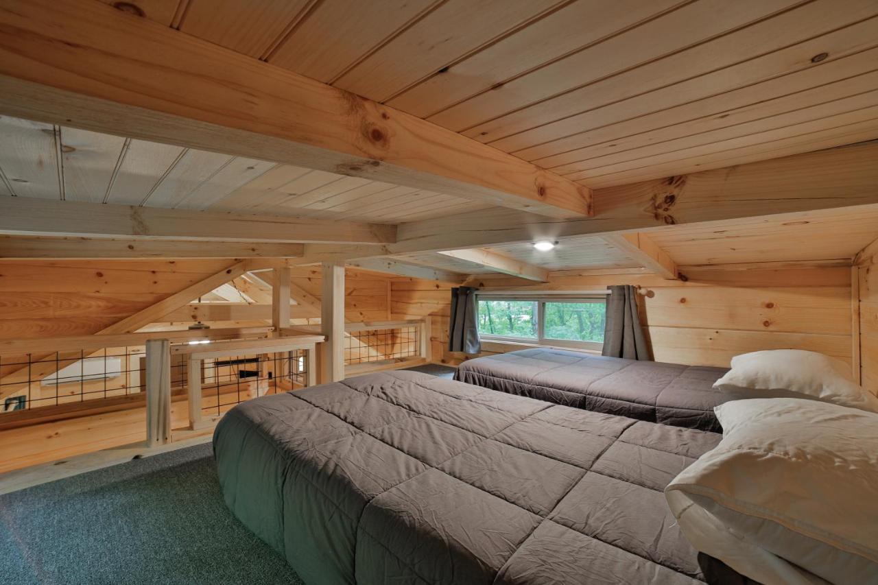 שאטאנוגה Ernie Cabin Wauhatchie Woodlands Tiny Cabin מראה חיצוני תמונה