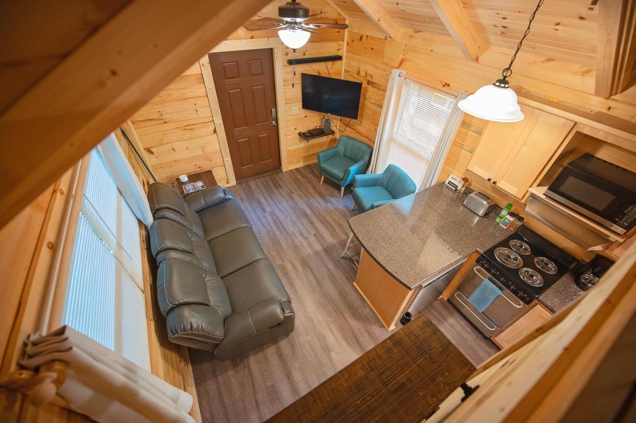 שאטאנוגה Ernie Cabin Wauhatchie Woodlands Tiny Cabin מראה חיצוני תמונה