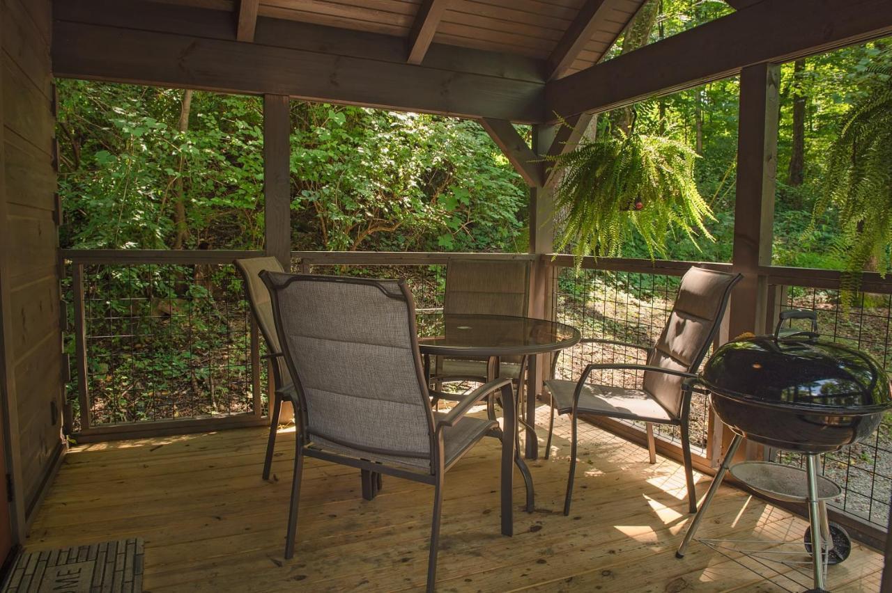 שאטאנוגה Ernie Cabin Wauhatchie Woodlands Tiny Cabin מראה חיצוני תמונה
